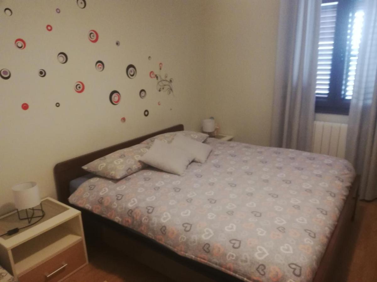 Apartment Fabris Roč Esterno foto