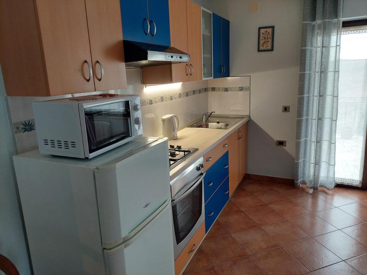 Apartment Fabris Roč Esterno foto