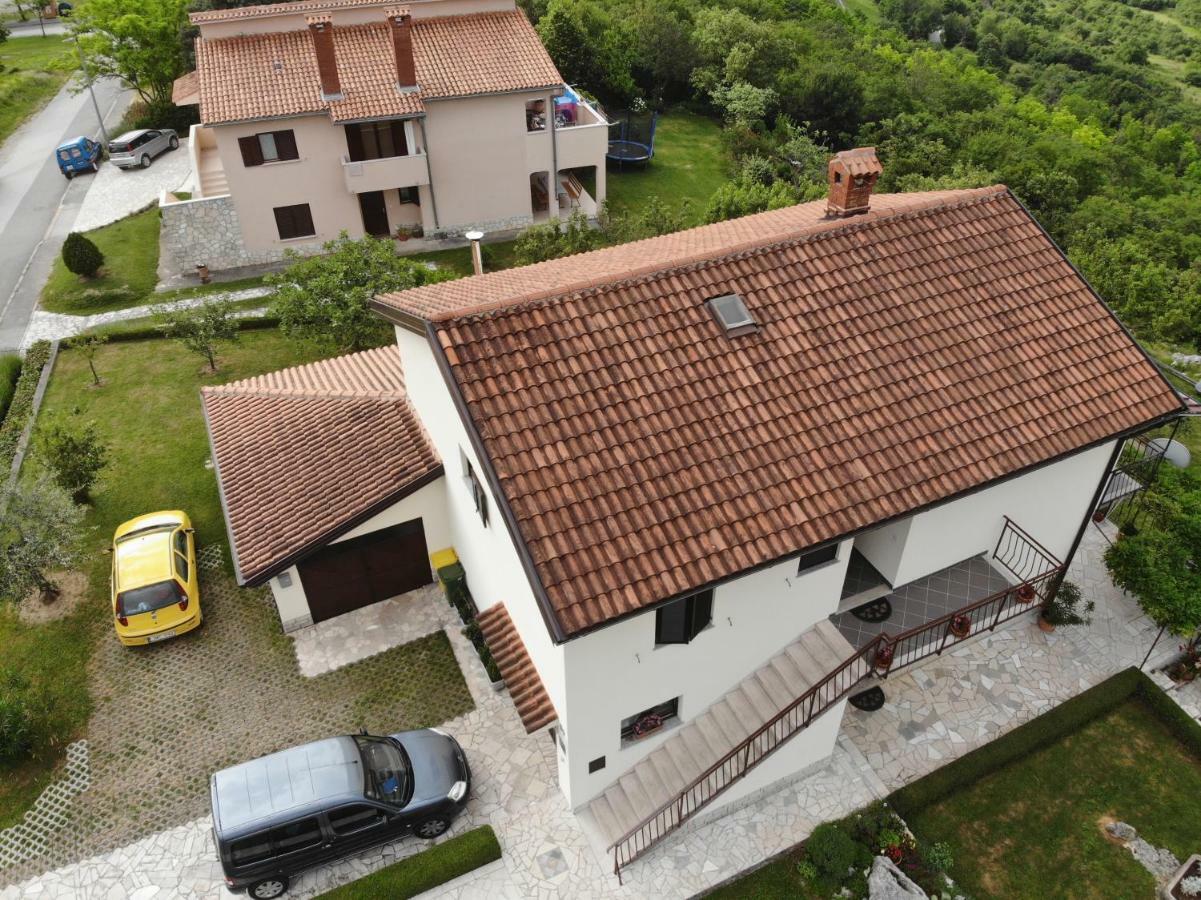 Apartment Fabris Roč Esterno foto